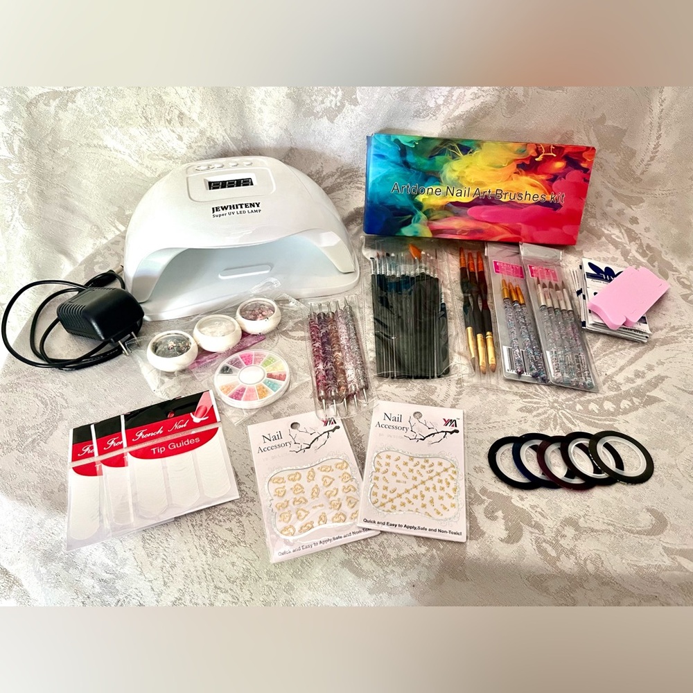 UV Lamp and Nail Art Accessories